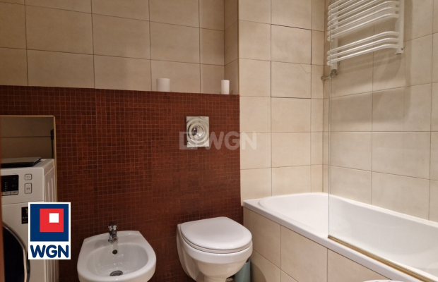 Tomaszowo, mieszkanie 2 pokoje, 47 m2,odstępne 1400 zł, wynajmę.  
  
Na wynajem polecam Państwu atrakcyjne, słoneczne i ciepłe