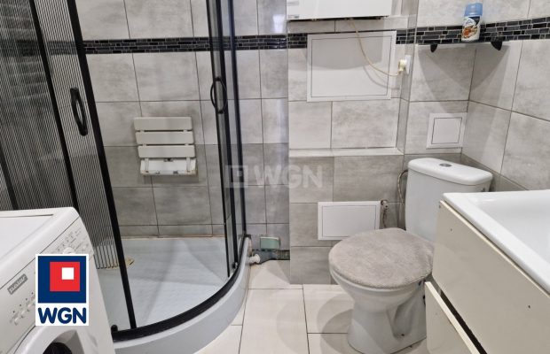 Szprotawa, kawalerka w Rynku, 56 m2, cena 250 000 zł, sprzedam.  
  
Na sprzedaż oferuję Państwu mieszkanie dwupoziomowe w zaby