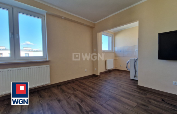 Kożuchów, kawalerka, 24 m2, cena 165 000 zł, sprzedam.  
  
Na sprzedaż polecam Państwu mieszkanie po kapitalnym remoncie w blo