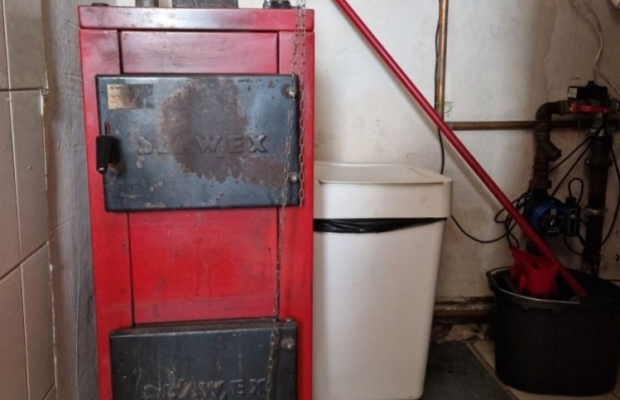 Szprotawa, mieszkanie 2 pokoje, 60 m2, cena 229 000 zł, sprzedam.  
  
Na sprzedaż polecam mieszkanie na parterze w murowanym j