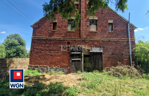 Janowiec gmina Małomice, zabudowane gospodarstwo rolne 9,81 ha, cena 820 000 zł, sprzedam.  
  
Oferuję Państwu na sprzedaż nie