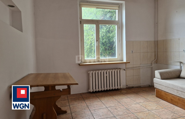 Żagań, mieszkanie 3 pokoje, 83,30 m2, cena 300 000 zł, sprzedam.  
  
Na sprzedaż oferuję Państwu przestronne mieszkanie na par