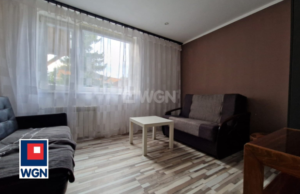 Lubiechów, dom 141 m2, 6 pokoi, cena 690 000 zł, sprzedam.  
  
Na sprzedaż polecam Państwu dom dwurodzinny zlokalizowany na 29