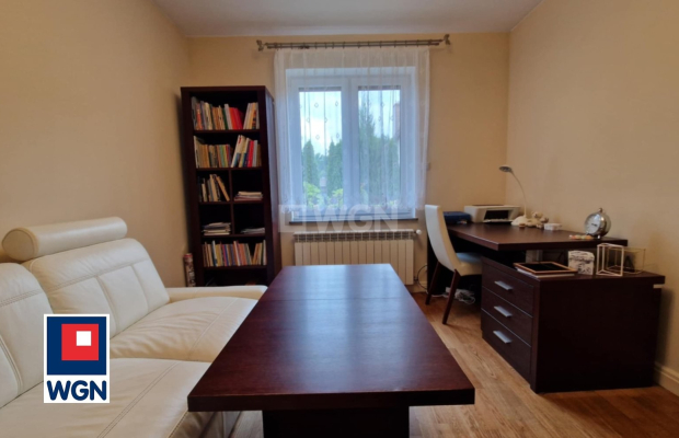 Szprotawa, dom 3 pokoje, 96 m2, działka 791 m2, cena 820 000 zł, sprzedam.  
  
Polecam Państwu komfortowy, kompletnie umeblowa