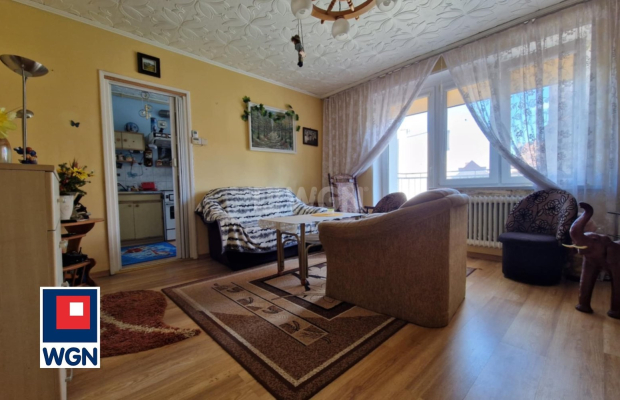 Szprotawa, kawalerka z balkonem, 32 m2, cena 199 000 zł, sprzedam.  
  
Na sprzedaż oferuję Państwu mieszkanie 1-pokojowe usytu