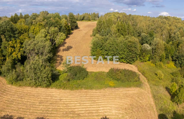 Sielski Azyl 1,47 ha w Lewniowej k. Gnojnika - Idealna Działka pod Dom Marzeń z Ogrodem i Widokami!  

 Jako agent nieruchomośc