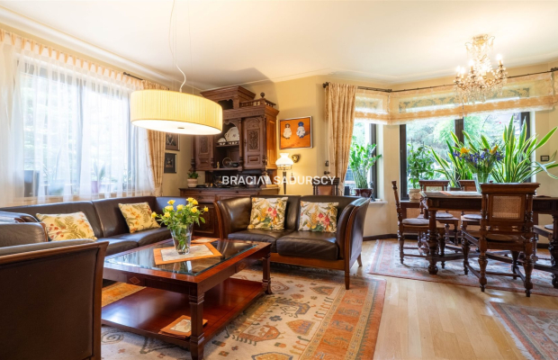 ZADBANY,WYSOKI STANDARD DOM OK 230 M2 