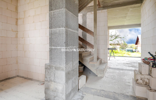 Dom wolnostojący w stanie surowym - Bębło