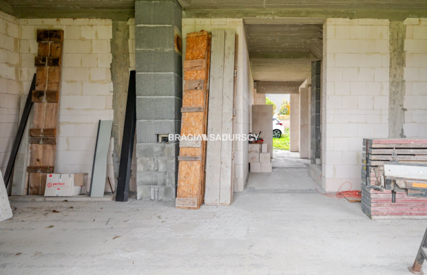 Dom wolnostojący w stanie surowym - Bębło