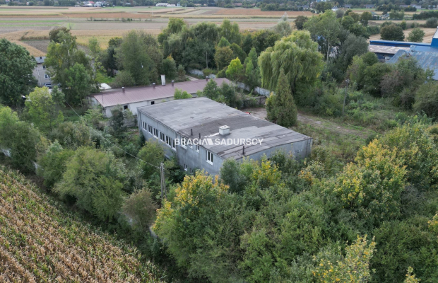 Siedliszowice pow. tarnowski - hala prod. 400 m2. 