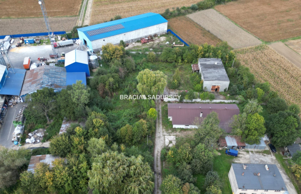 Siedliszowice pow. tarnowski - hala prod. 400 m2. 