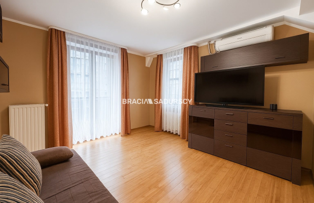 2-pok, balkon, garaż, niski czynsz, Złocień