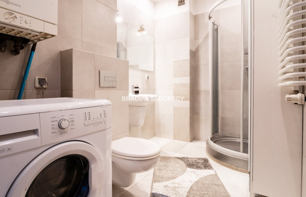 Zadbana Kawalerka z balkonem 