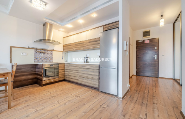 Lea Residence, 2 pokoje, 52 m², balkon z widokiem