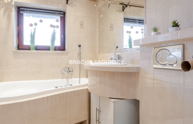 50m2 2pok+os kuchnia 2xbalkon kom.lok Ruczaj