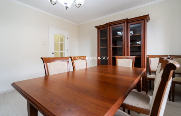 Grzegórzki-3 pok, oddzielna kuchnia