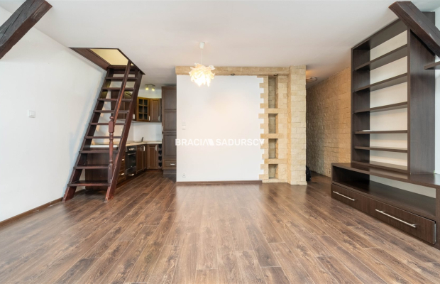 Starowiślna | centrum miasta | antresola 