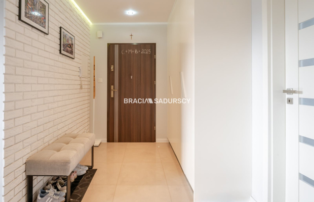 Mieszkanie 3-pok. z klimatyzacją – 63 m², Kalwaria