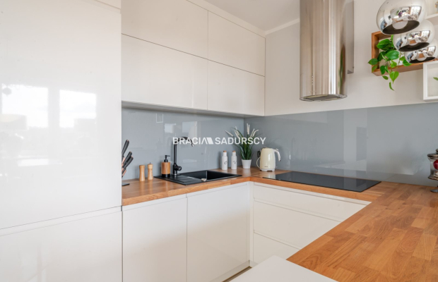 Mieszkanie 3-pok. z klimatyzacją – 63 m², Kalwaria