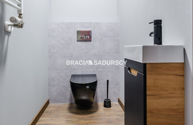 Kliny, apartament z balkonem, garaż, komórka