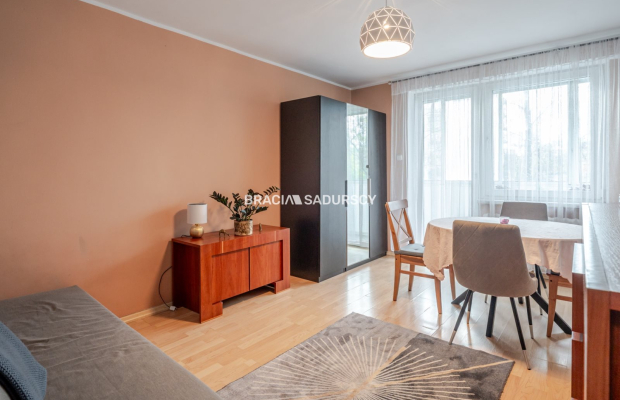 Trzy pokoje z potencjałem inwestycyjnym!