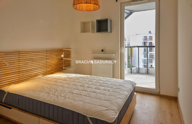 Nowoczesne mieszkanie z tarasem i garażem