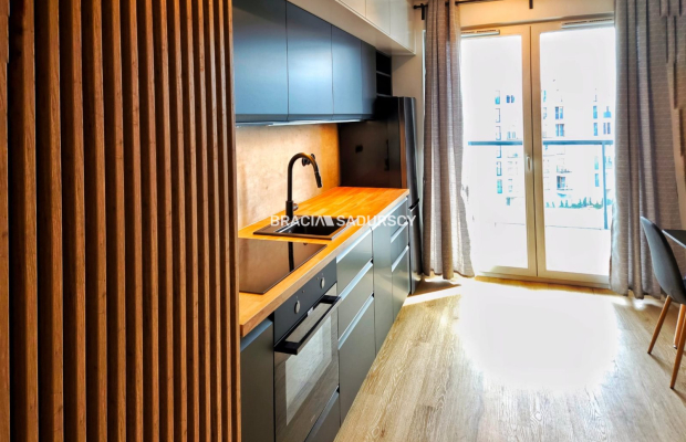 Nowoczesne mieszkanie z tarasem i garażem