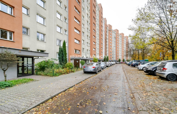 30m2, Bronowice ul. Na Blonie 