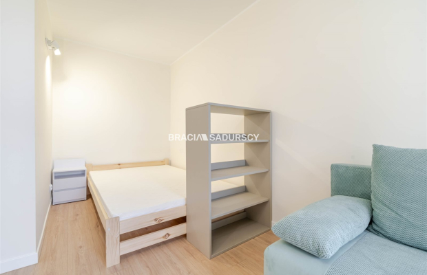 30m2, Bronowice ul. Na Blonie 