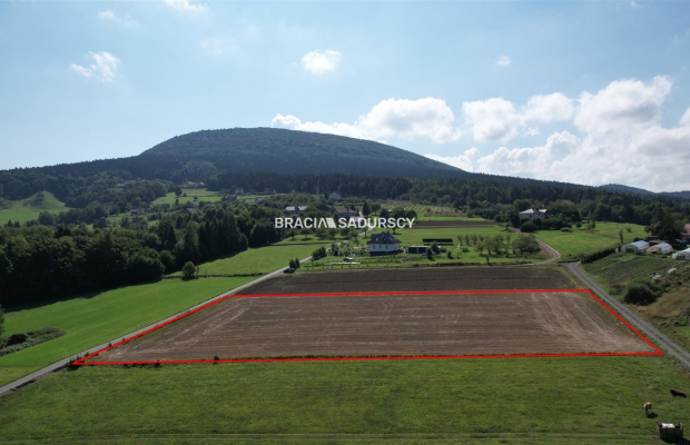 DZIAŁKA BUDOWLANA SZYK 60 ARÓW PŁASKA PROSTOKĄT