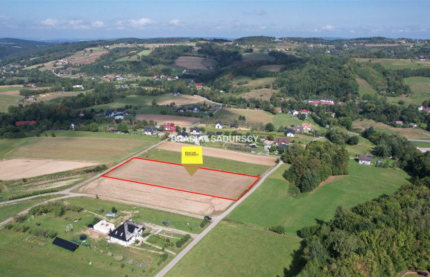 DZIAŁKA BUDOWLANA SZYK 60 ARÓW PŁASKA PROSTOKĄT