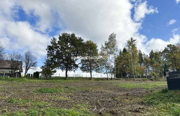 Atrakcyjna działka budowlana Włosań gm. MOGILANY