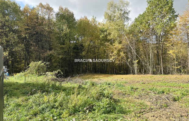 Atrakcyjna działka budowlana Włosań gm. MOGILANY