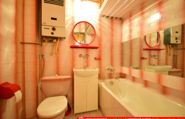 Kawalerka w swietnej lokalizacji.