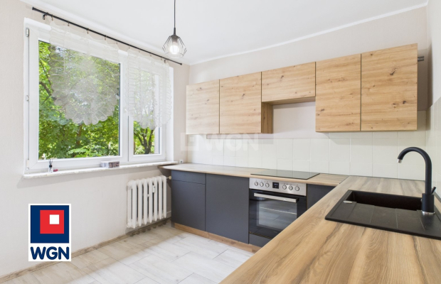 Nowa Sól, mieszkanie, 3 pokoje, parter, sprzedam, 399 000 zł.  
  
REZERWACJA  
  
Na sprzedaż komfortowe mieszkanie położone p