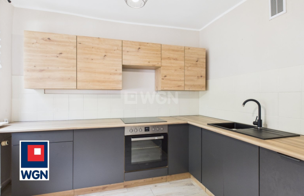 Nowa Sól, mieszkanie, 3 pokoje, parter, sprzedam, 399 000 zł.  
  
REZERWACJA  
  
Na sprzedaż komfortowe mieszkanie położone p