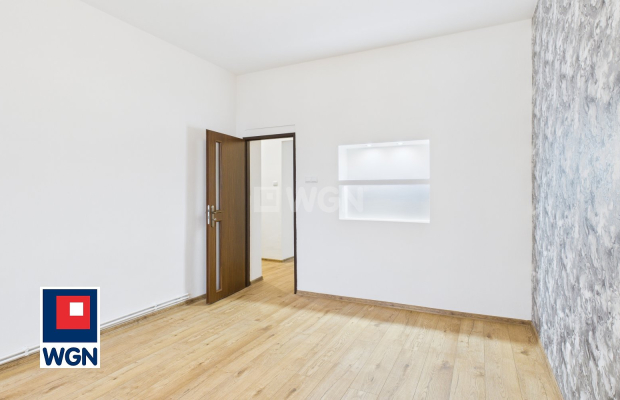 Nowa Sól, mieszkanie, 2 pokoje, 1 piętro, 52 m2, sprzedam, 289 000 zł.  
  
Na sprzedaż komfortowe dwupokojowe mieszkanie położ