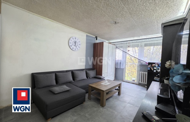 Nowa Sól, mieszkanie, kawalerka, 28 m2, sprzedam 199 000zł.  
 
Na sprzedaż kawalerka składająca się jednego pokoju, kuchni, pr