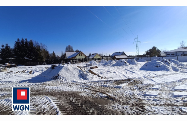 Polkowice, działka budowlana, 15002, cena 320000zł.  
  
Zapraszam do zapoznania się z ofertą bardzo atrakcyjnie położonej dzia