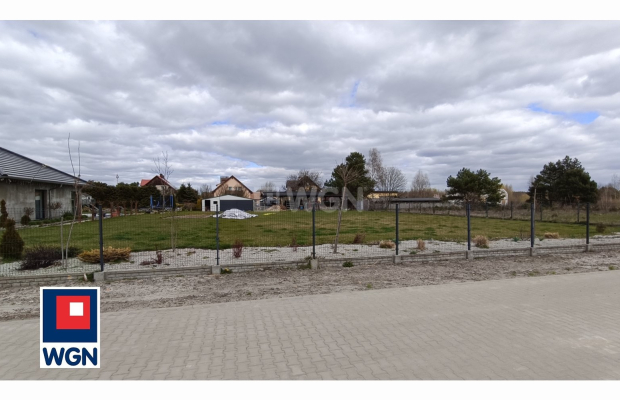 Małomice, działka budowlana 1837m2, sprzedam, cena 250 000zł.  
  
Na sprzedaż działka budowlana w miejscowości Małomice (pow. 