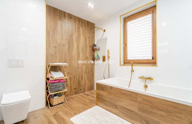 Nowoczesny dom z odzielnym garażem- Zawada