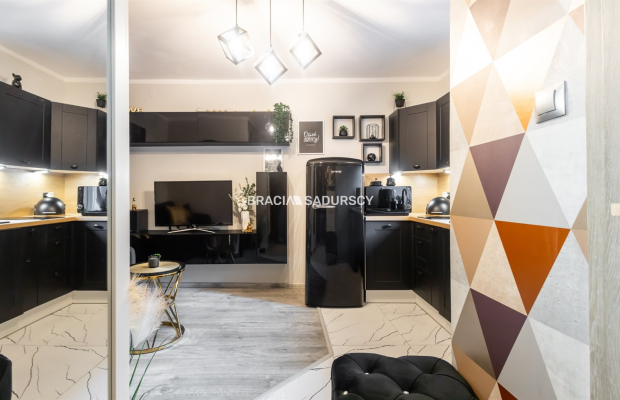 Tauron Arena, tramwaj, kawalerka do wejścia 