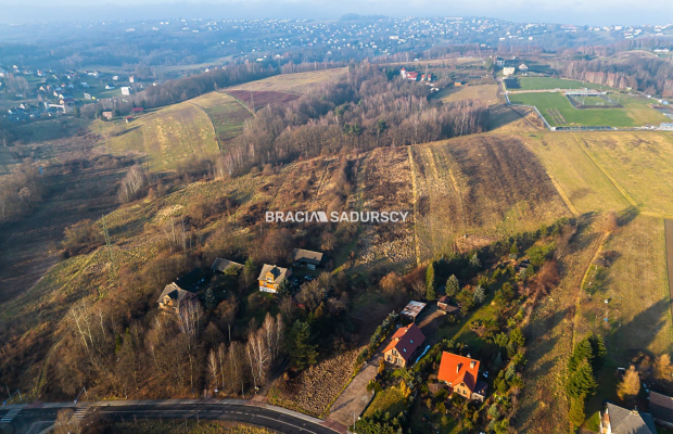 Działka inwestycyjna 1,3 ha, mpzp bliźniaki, media