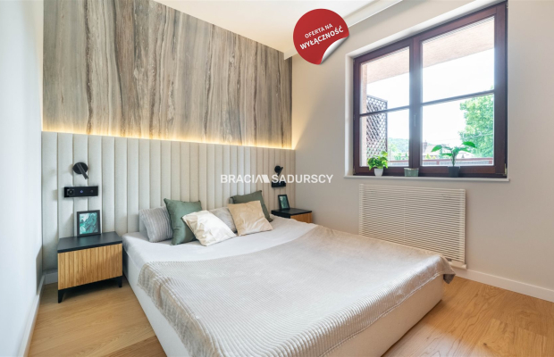 Wola Justowska apartament z miejscem postojowym 