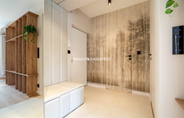 Wola Justowska apartament z miejscem postojowym 