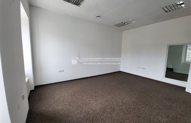 Szukasz miejsca dobrze skomunikowanego pod swój biznes? 

 Mamy dla Ciebie odremontowane lokale usługowo-biurowe w eleganckim b