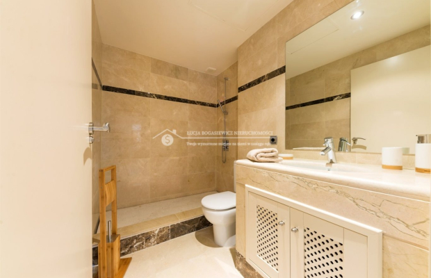 HISZPANIA   , SŁOŃCE, PLAŻA, BŁĘKIT MORZA, A DO TEGO WŁASNE MIESZKANIE JAKO INWESTYCJA, KTÓRE MOŻE PRZYNIEŚĆ ZWROT NA POZIOMIE 