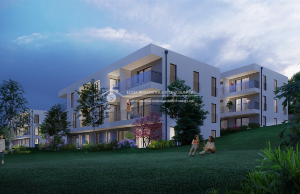 Mieszkanie znajduje się w nowo powstałej inwestycji w centrum miasta z dużą różnorodnością infrastruktury miejskiej. W okolicy 