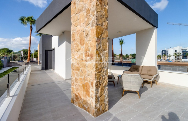 Luksusowy apartament w Orihuela Costa.  

 Całkowicie wykończony, piękny, jasny i przestronny apartament z 2 sypialniami, prywa