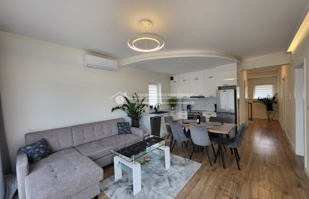 Nowoczesne mieszkanie z antresolą w zielonej okolicy Szczyrku - gotowe do zamieszkania!  

 Zapraszam do zapoznania się z wyjąt